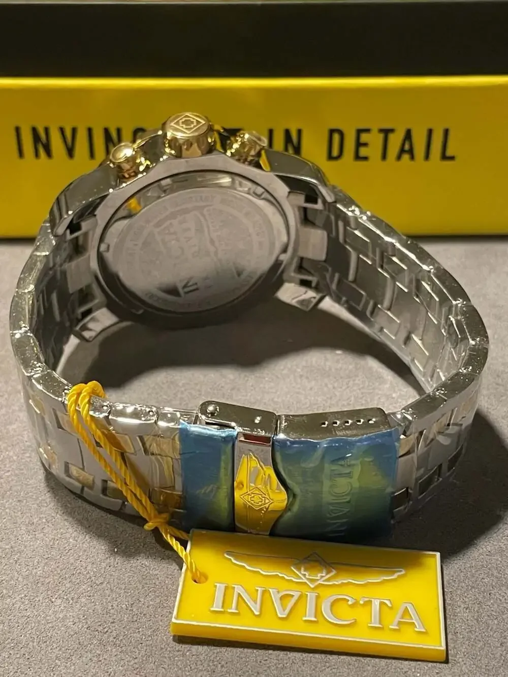 Invicta Pro Diver SCUBA Men’s Watch 48mm Steel Gold Green 40191